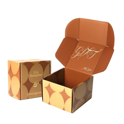 acheter Boîtes en carton de luxe Impression CMYK Boîtes courriers ondulées Boîtes cadeaux pour les soins de la peau online manufacture