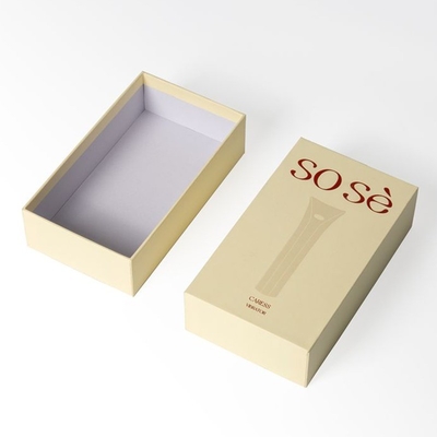 acheter OEM ODM Boîte cadeau en papier Emballage Résistance au stress Avec logo en relief online manufacture