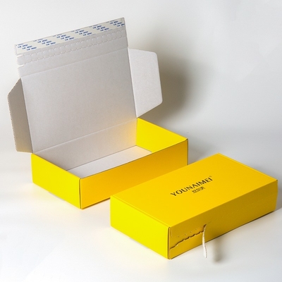 Boîte de messagerie personnalisée avec bande à larmes pour vêtements Boîtes d'emballage écologiques en couleurs complètes