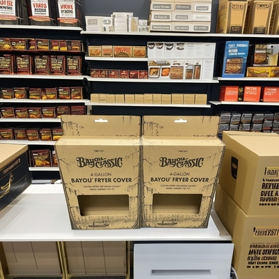 Boîte d'affichage en carton OEM Boîte suspendue en papier kraft Emballage avec fenêtre transparente